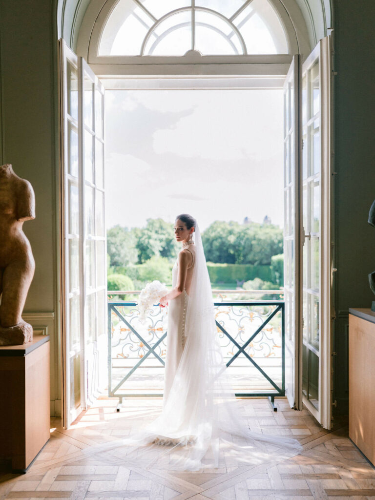 Jose Villa - Bride in a Parisian Palace
